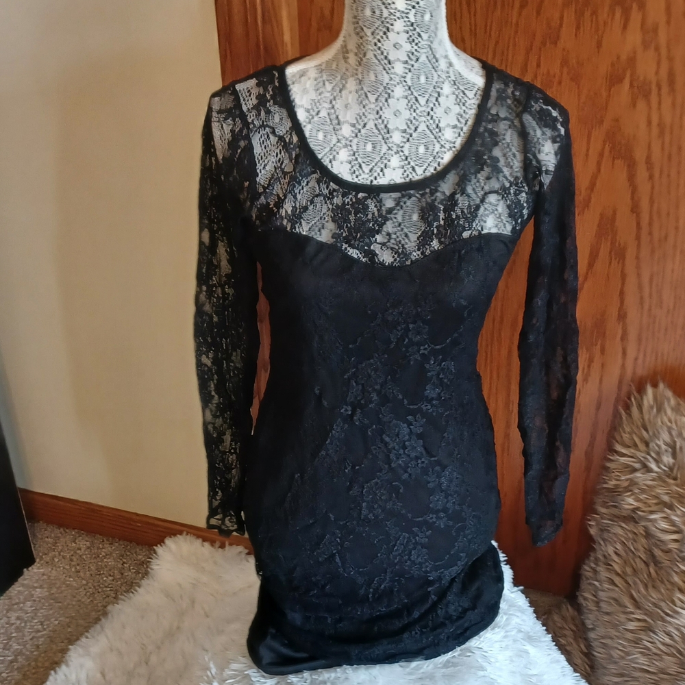 Lace long sleeve dress